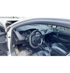 Attache ceinture arriere gauche CITROEN C5 2