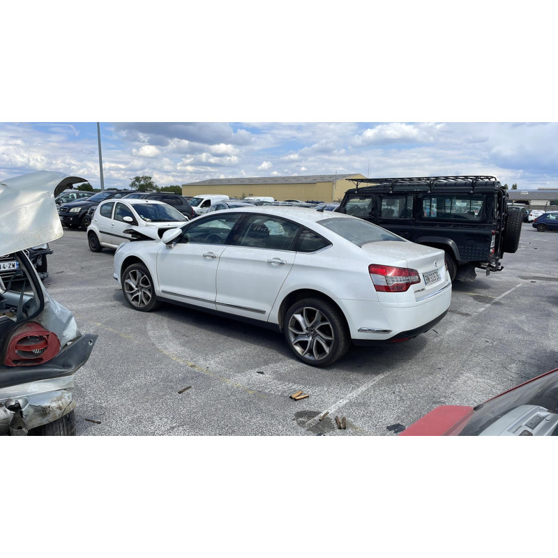 Attache ceinture arriere gauche CITROEN C5 2 Photo n°8