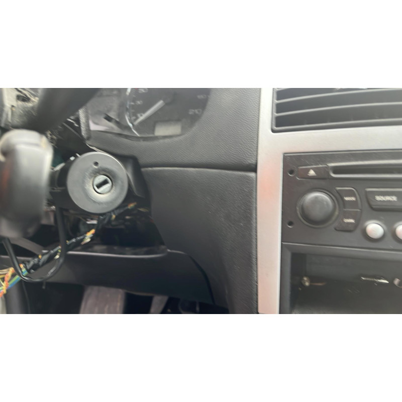 Calculateur moteur PEUGEOT 307 Photo n°5