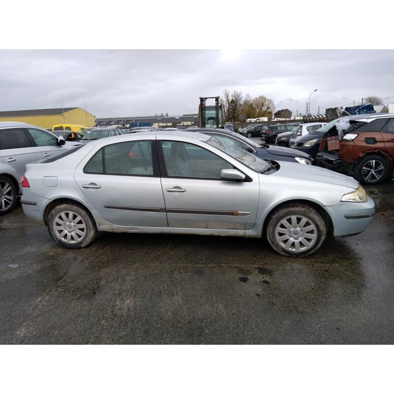 Compresseur clim RENAULT LAGUNA 2 Photo n°9