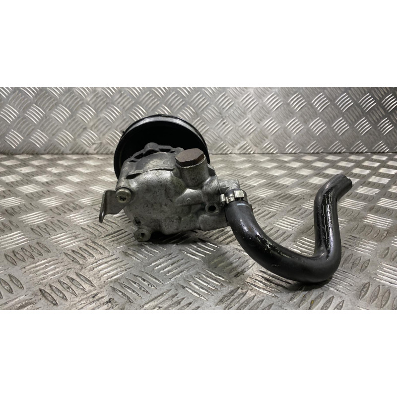 Pompe de direction BMW X3 E83 Photo n°2