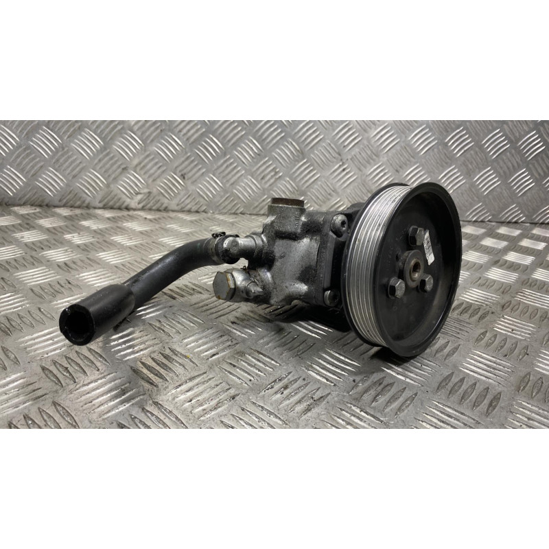 Pompe de direction BMW X3 E83 Photo n°5