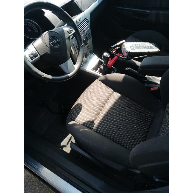 Alternateur OPEL ASTRA H Photo n°10