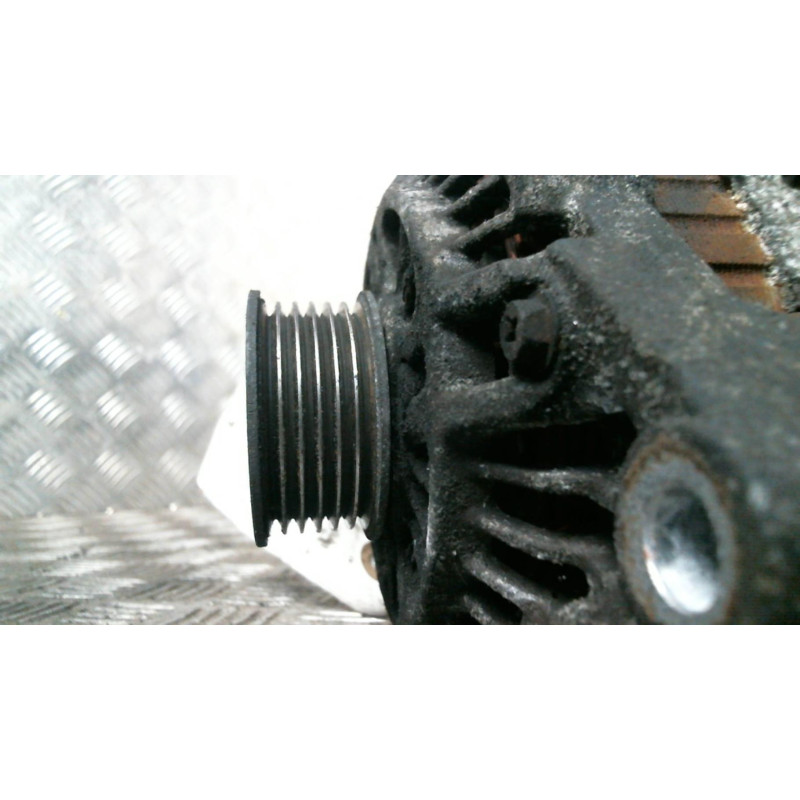 Alternateur MAZDA 121 3 Photo n°4