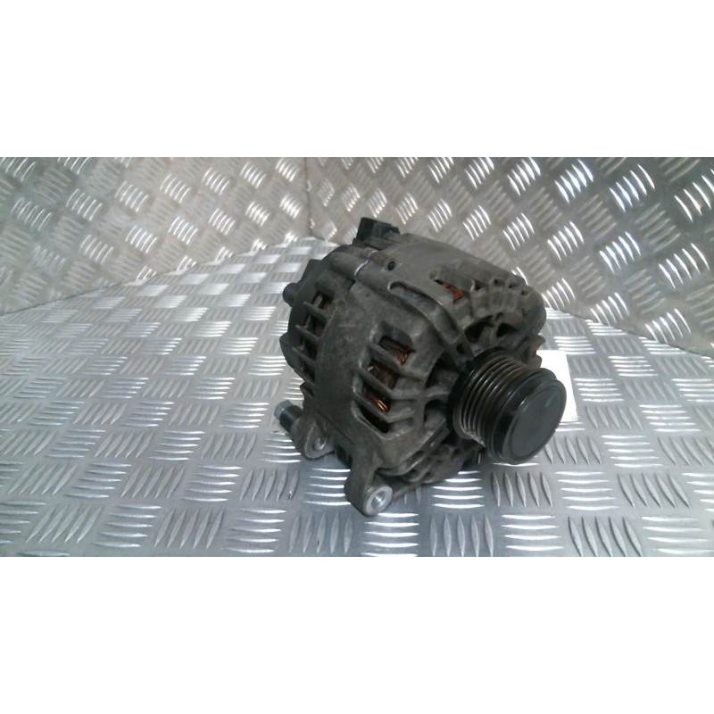 Alternateur VOLVO C 30 Photo n°3