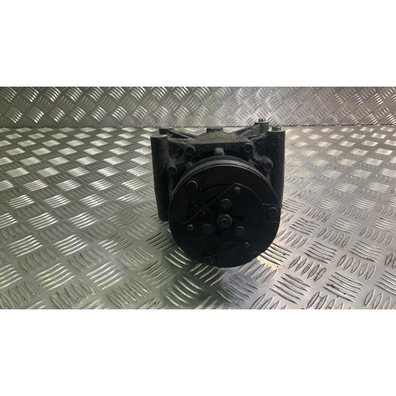 Compresseur clim JAGUAR S-TYPE Photo n°1