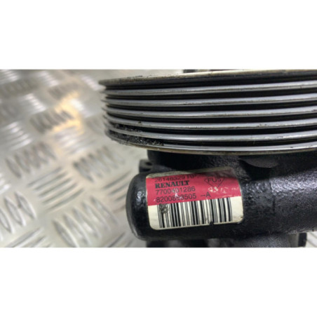 Pompe de direction RENAULT SCENIC 1 Photo n°1