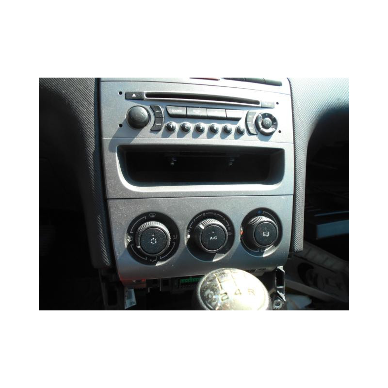 Pompe de direction PEUGEOT 308 1 Photo n°11