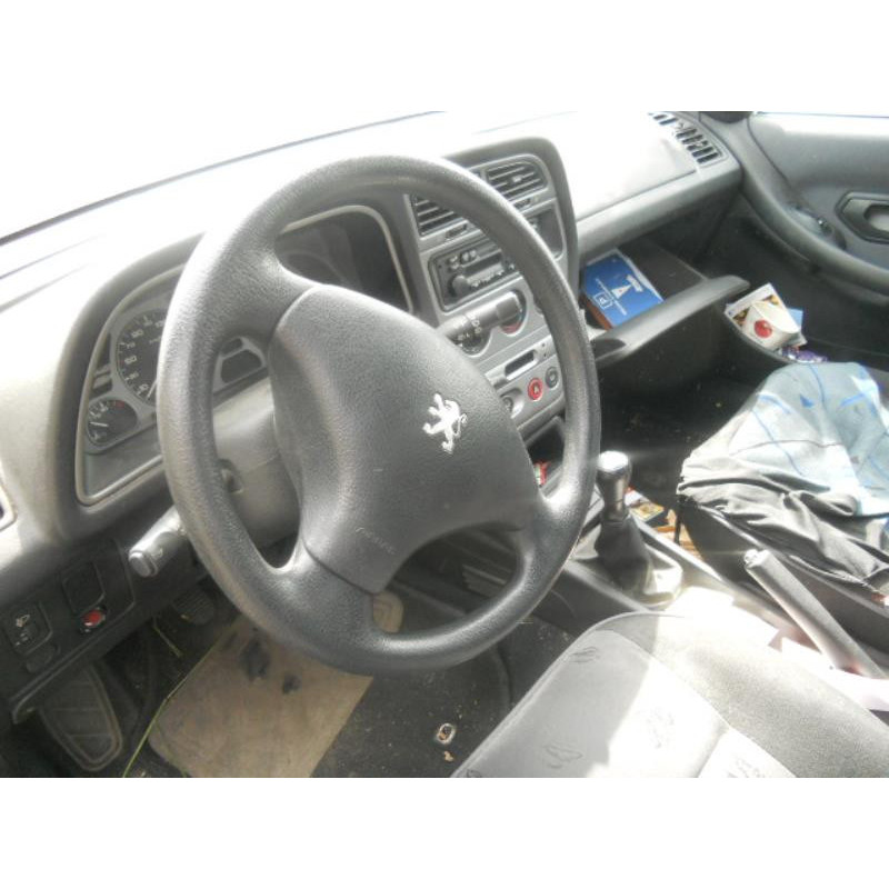Pompe de direction PEUGEOT 306 Photo n°8