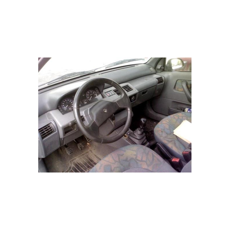 Pompe de direction RENAULT CLIO 1 Photo n°5