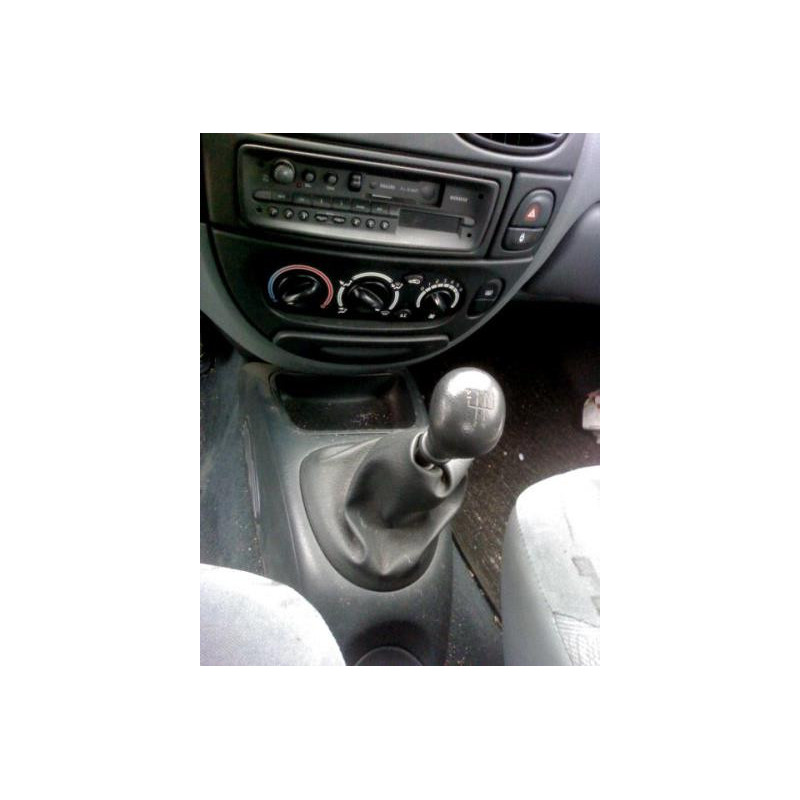 Alternateur RENAULT MEGANE 1 Photo n°9