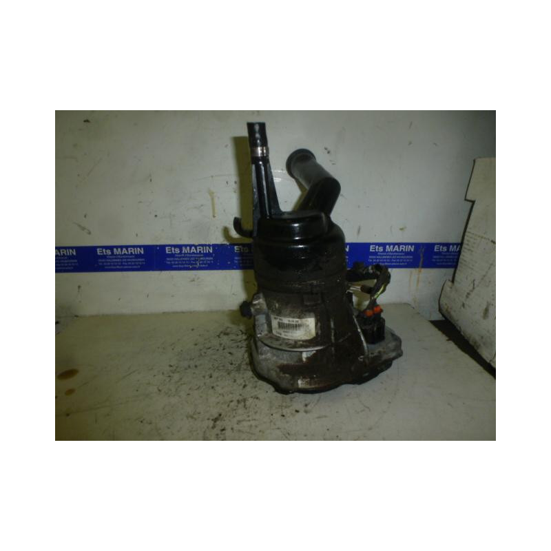 Pompe de direction PEUGEOT 308 1 SW Photo n°2
