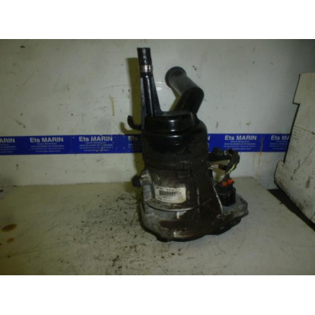 Pompe de direction PEUGEOT 308 1 SW