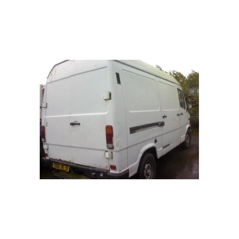 Alternateur MERCEDES SERIE L 602 Photo n°6