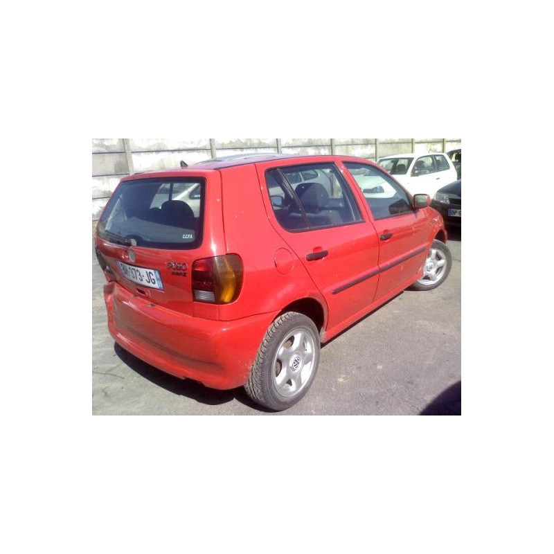 Pompe de direction VOLKSWAGEN POLO 3 Photo n°5