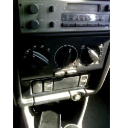 Pompe de direction VOLKSWAGEN POLO 3