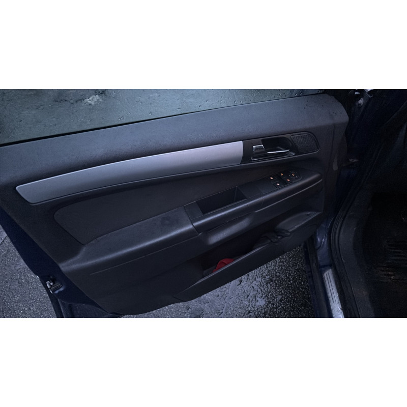 Alternateur OPEL ZAFIRA B Photo n°19