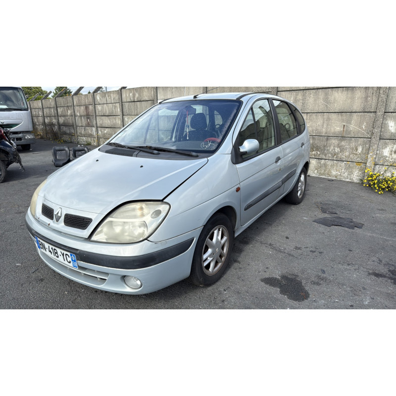 Compresseur clim RENAULT SCENIC 1 Photo n°8