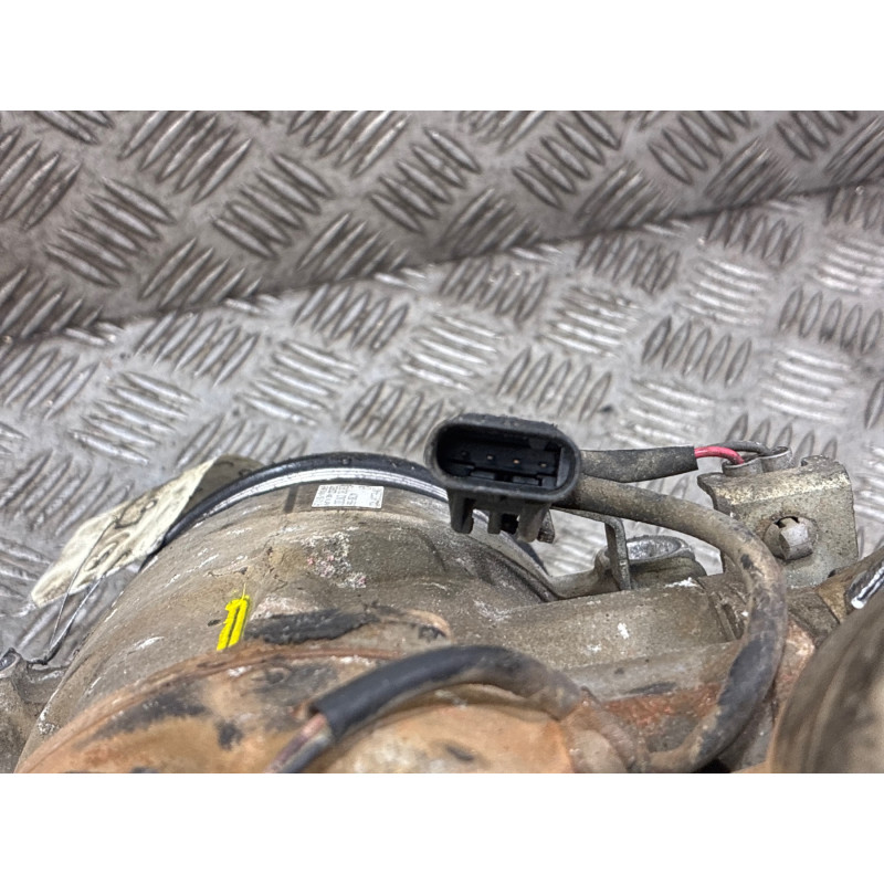 Compresseur clim MERCEDES CLASSE E 212 Photo n°1