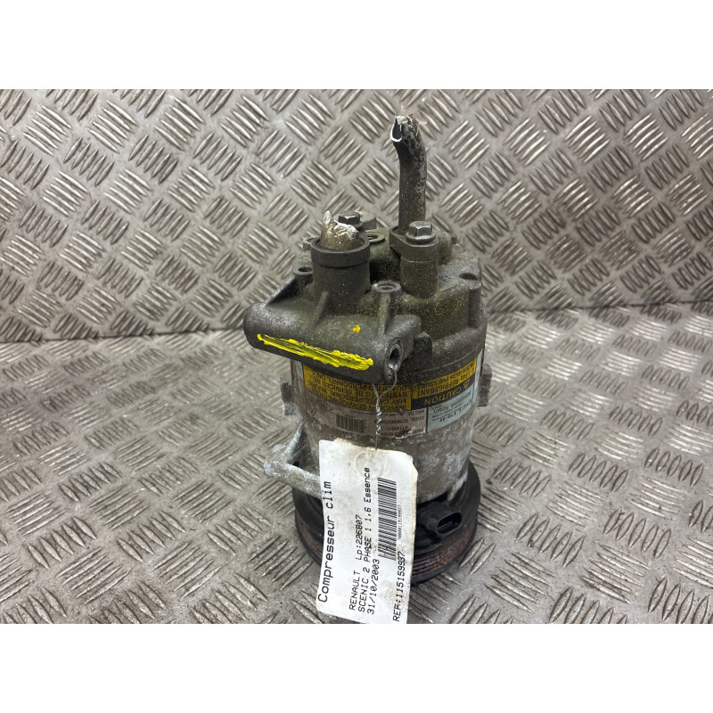 Compresseur clim RENAULT SCENIC 2 Photo n°4