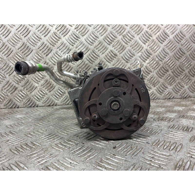 Compresseur clim RENAULT CLIO 4 Photo n°1