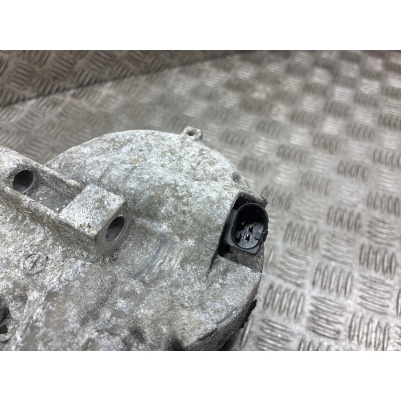 Compresseur clim AUDI A3 2 Photo n°4