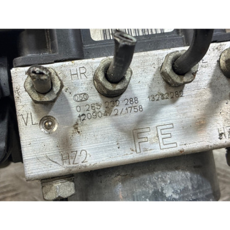 Bloc ABS (freins anti-blocage) OPEL CORSA D