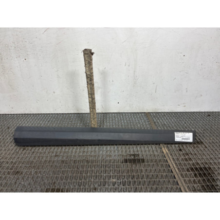 Baguette de porte avant droite RENAULT MEGANE 3 Photo n°1