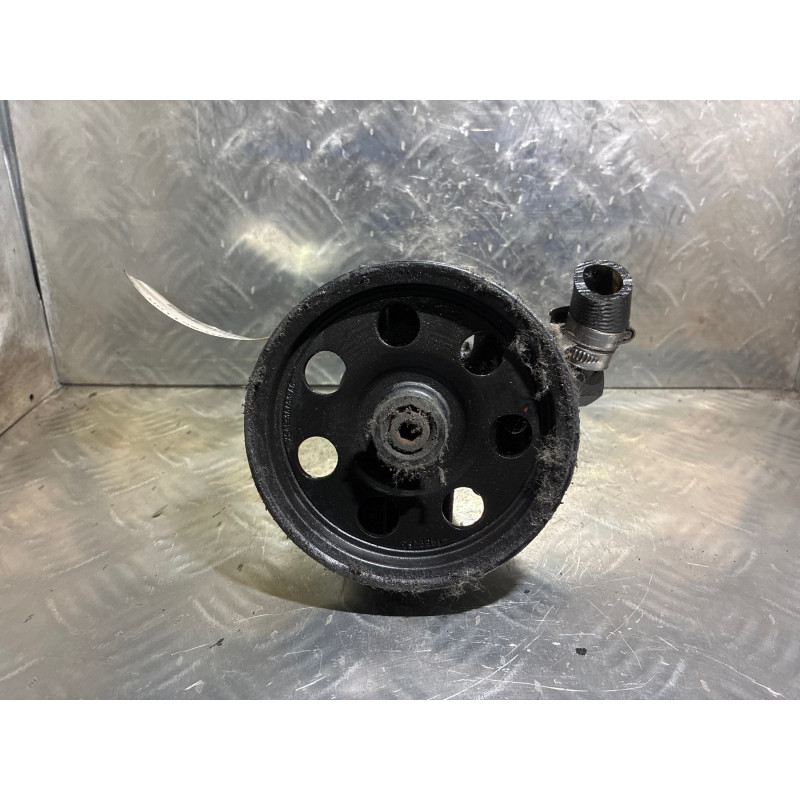 Pompe de direction FORD MONDEO 1 Photo n°3