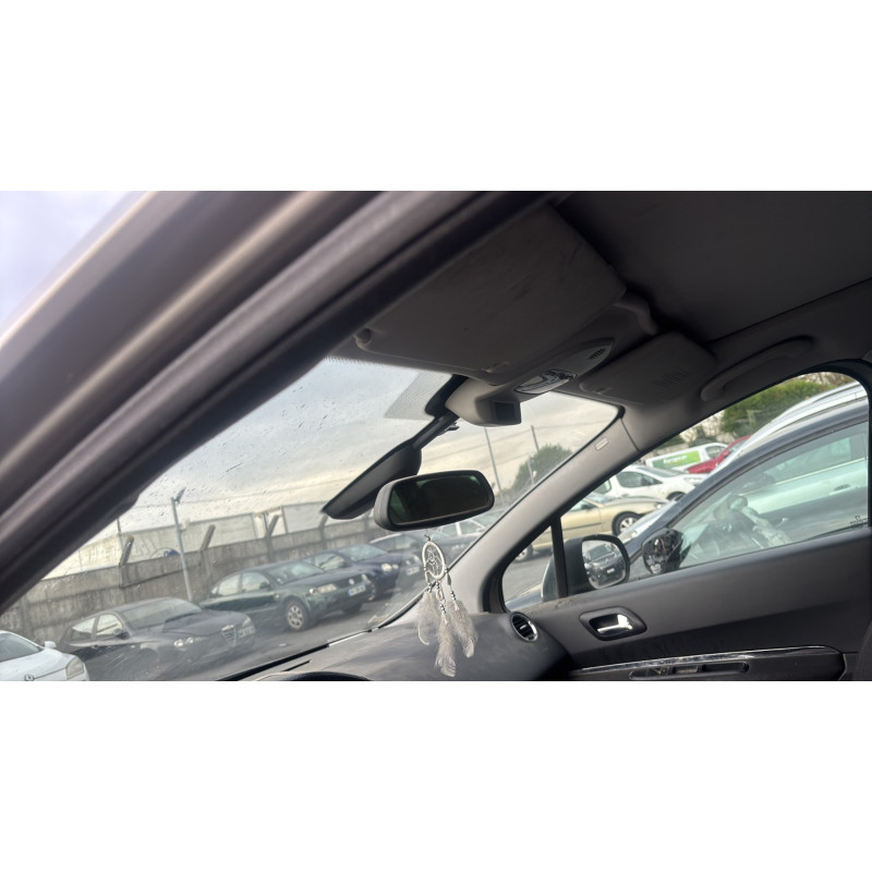 Hayon inferieur PEUGEOT 3008 1 Photo n°17