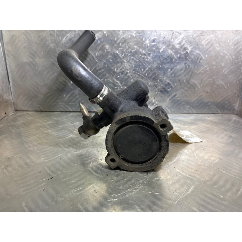 Pompe de direction FIAT PUNTO 1 Photo n°3