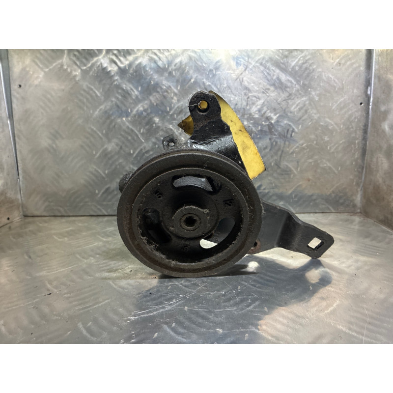 Pompe de direction OPEL CORSA B Photo n°3