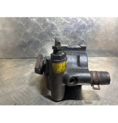 Pompe de direction RENAULT CLIO 2 Photo n°1