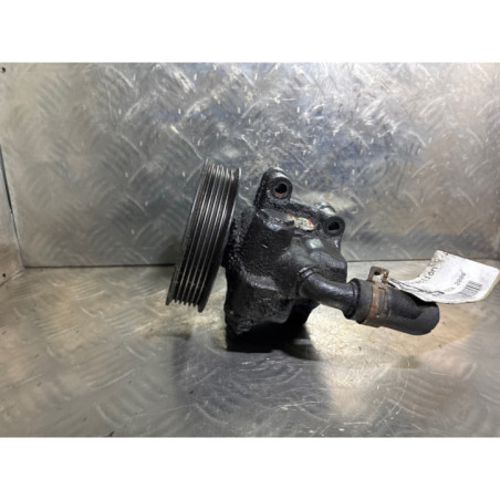 Pompe de direction FORD FIESTA 4