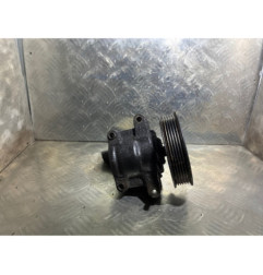 Pompe de direction FORD FIESTA 4