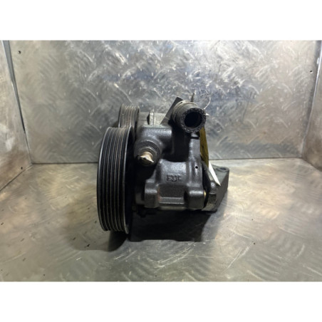 Pompe de direction FORD FIESTA 4