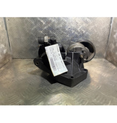 Pompe de direction FORD FIESTA 4
