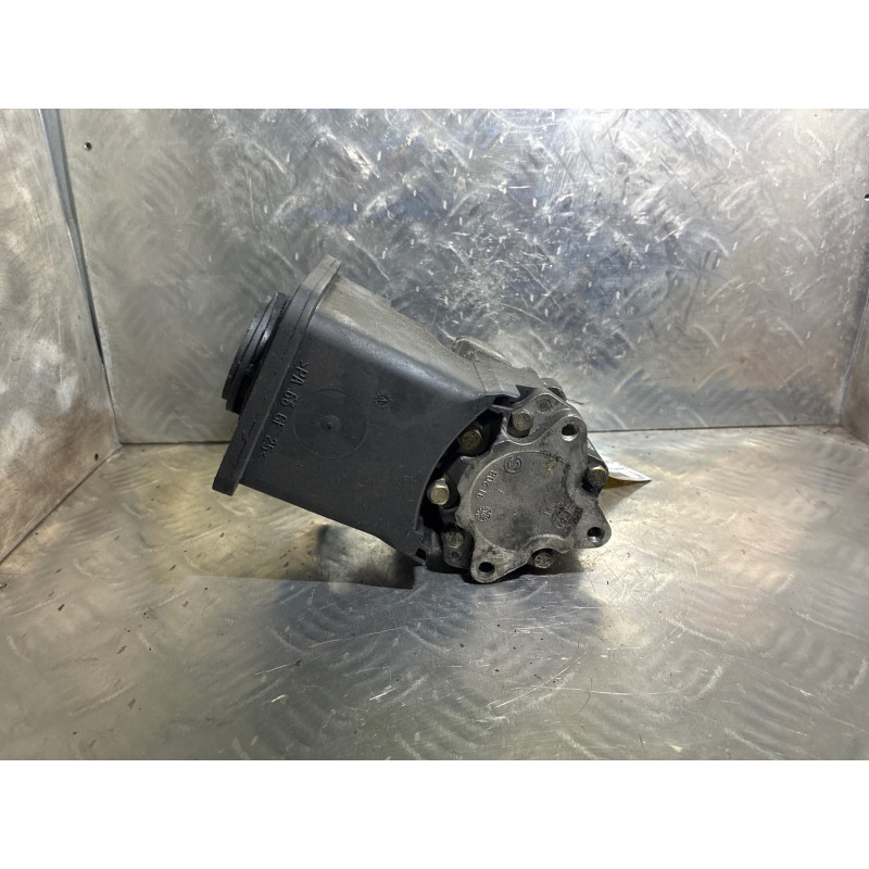 Pompe de direction BMW SERIE 3 E46 Photo n°3