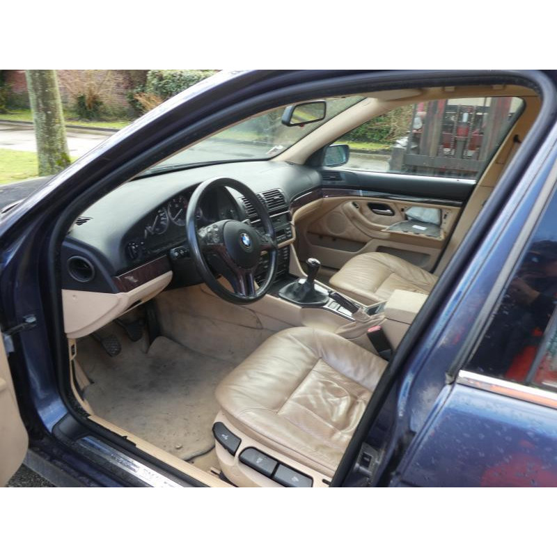 Compresseur clim BMW SERIE 5 E39 Photo n°9