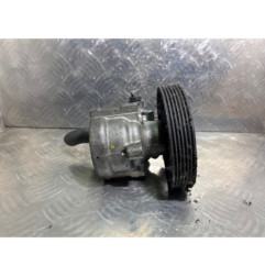 Pompe de direction RENAULT LAGUNA 2 Photo n°1