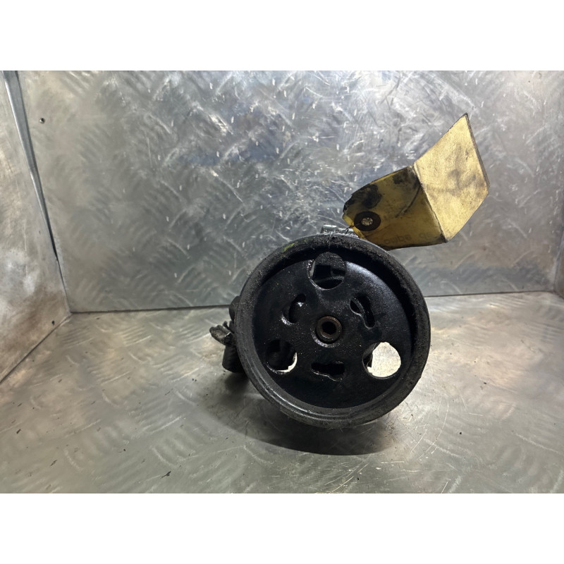 Pompe de direction FORD KA 1 Photo n°2