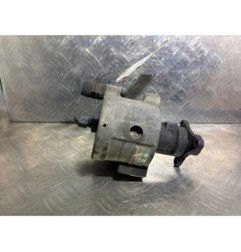 Pompe de direction RENAULT SCENIC 1 Photo n°1