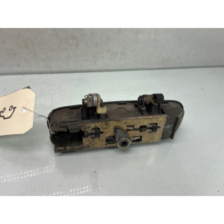 Poignee porte avant gauche AUDI A6 2