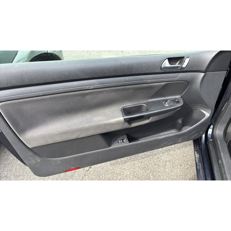 Poignee porte avant gauche VOLKSWAGEN GOLF 5 Photo n°13