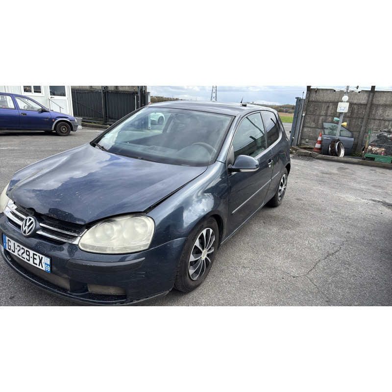 Pretensionneur de ceinture avant gauche VOLKSWAGEN GOLF 5 Photo n°4