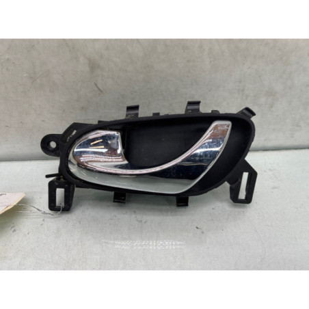 Poignee interieur arriere gauche NISSAN QASHQAI 2