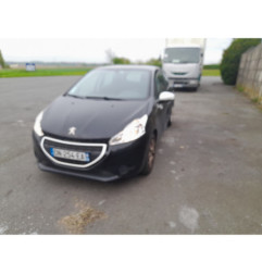 Pretensionneur de ceinture avant droit PEUGEOT 208 1
