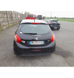 Pretensionneur de ceinture avant droit PEUGEOT 208 1