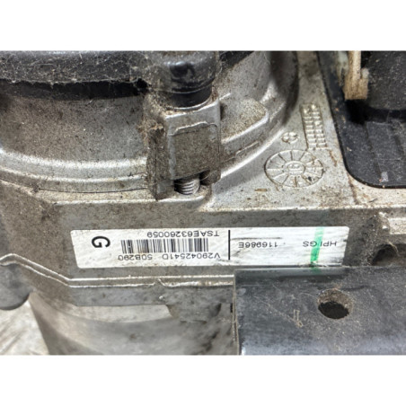 Pompe de direction PEUGEOT 3008 1