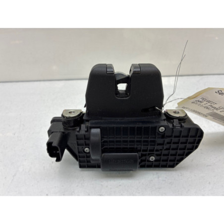 Serrure de coffre PEUGEOT 208 1